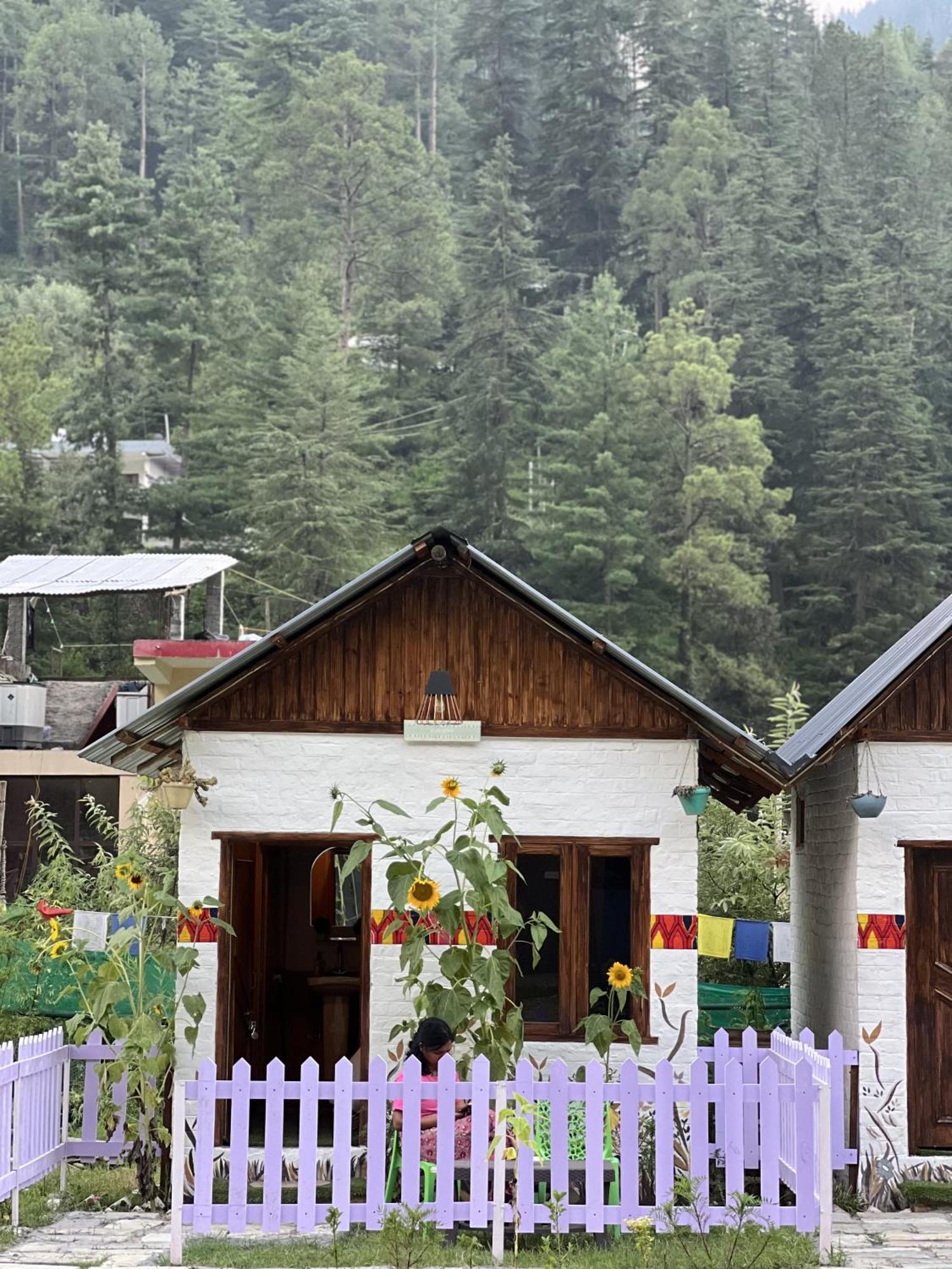 Himtrek Stay Kasol Exteriér fotografie